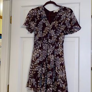 Purple floral Flowy flattering dress!